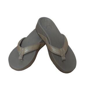 Vionic Gold Tine Kehoe Sandals Flip Flops Slides Studded - Size 8